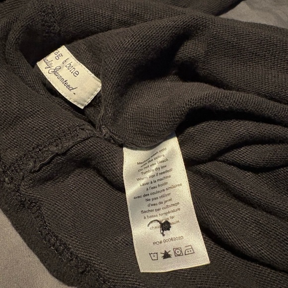 Rag and bone black henley Size Medium - Picture 4 of 4